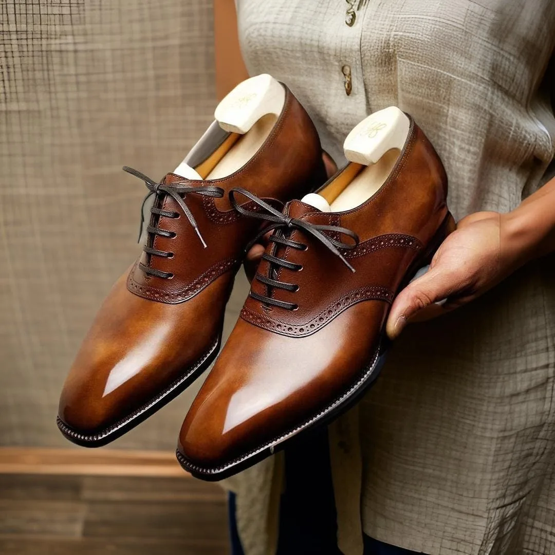 How should dress shoes fit?