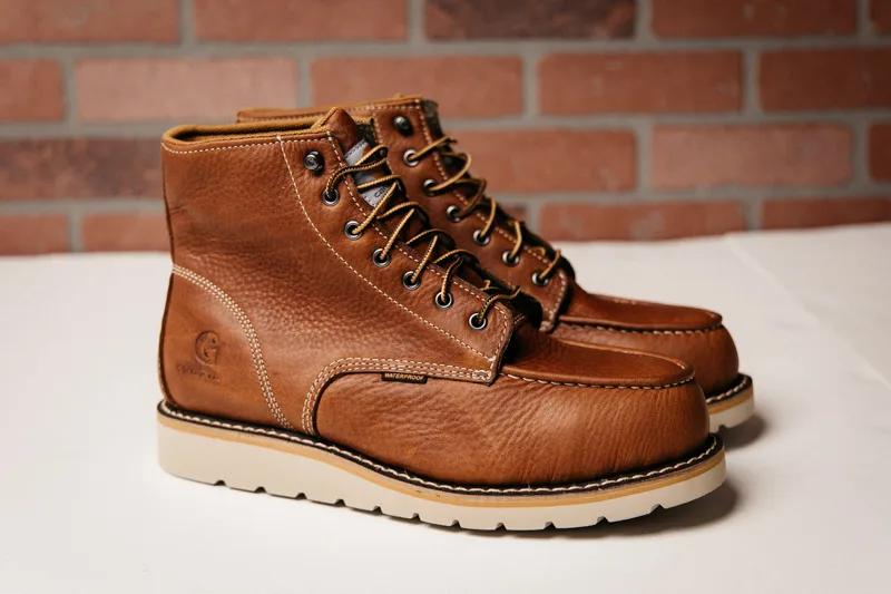 How should work shoes fit?